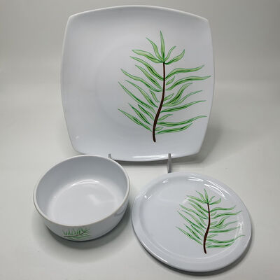 İyi bir fiyat. Food Grade Tableware Raw Material Melamine Moulding Compound With 2-4μm Particle Size And ≤0.2% Volatile Matter Content çevrimiçi