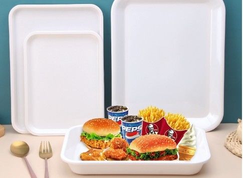 İyi bir fiyat. Özel Beyaz Renkli Melamine Masa Tablosu Büyük Tepsi Mutfak Fast Food için servis tepsisi çevrimiçi