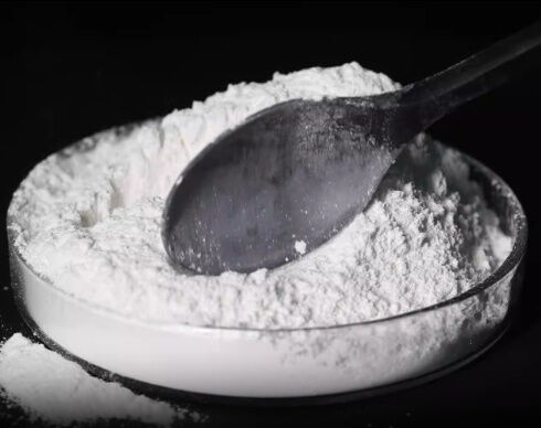 İyi bir fiyat. Sıcaklık 140 ila 150 derece Sarsı Ureya Kalıplandırma Bileşiği Yüksek aşınma direnci sunar Yemek takımı yapmak için idealdir çevrimiçi